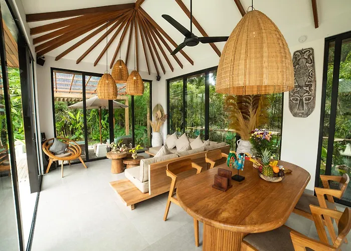 Sunny Side With Private Pool Villa *