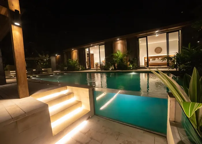 Sunny Side With Private Pool *