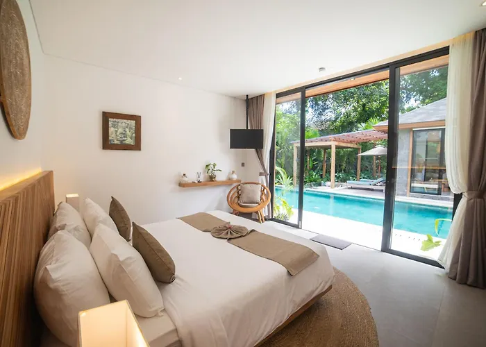 Sunny Side With Private Pool Villa *
