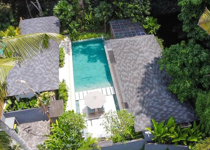 Sunny Side With Private Pool