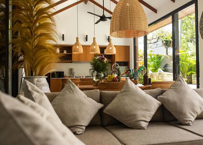 Sunny Side With Private Pool Villa Ubud