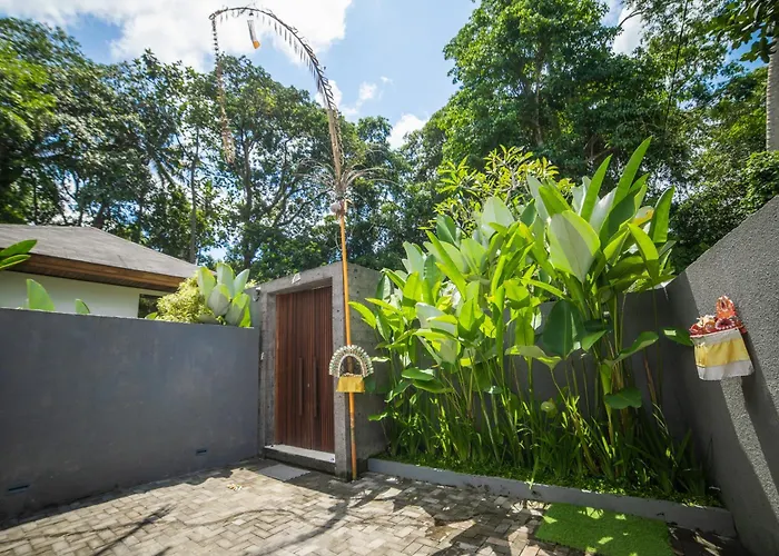 Sunny Side With Private Pool Villa